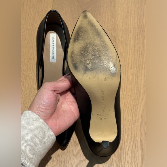 Saks Fifth Avenue Pointed Toe Pumps in Black Size 8.5M - Picture 5 of 7